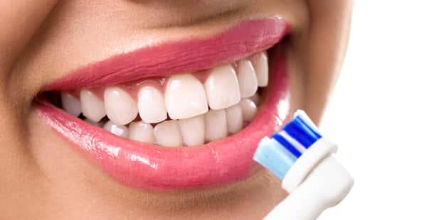 How To Keep Your Teeth And Gums Healthy: 5 Tips For Better Oral Hygiene